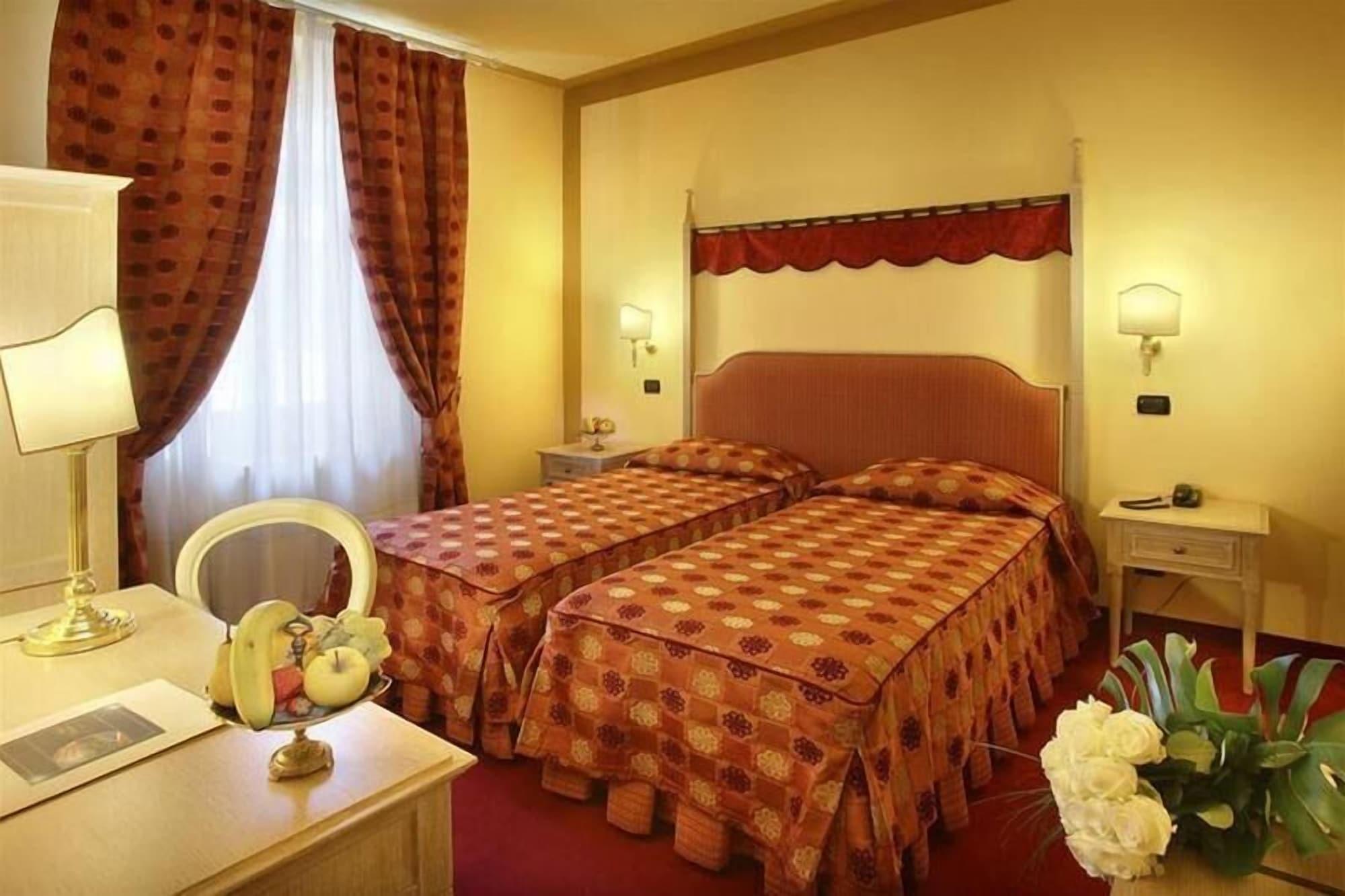 Hotel Manzoni Wellness&Spa Montecatini Terme Exterior foto