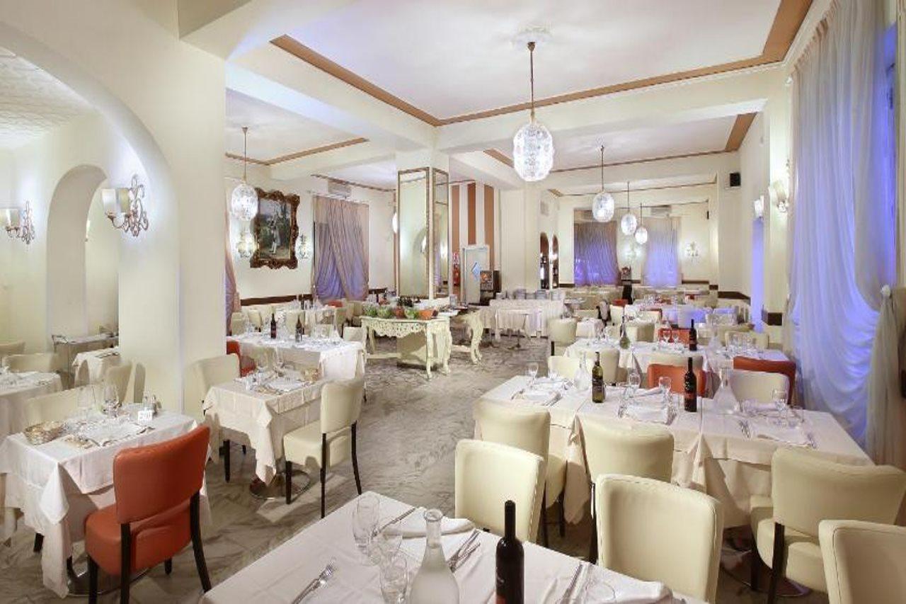 Hotel Manzoni Wellness&Spa Montecatini Terme Exterior foto