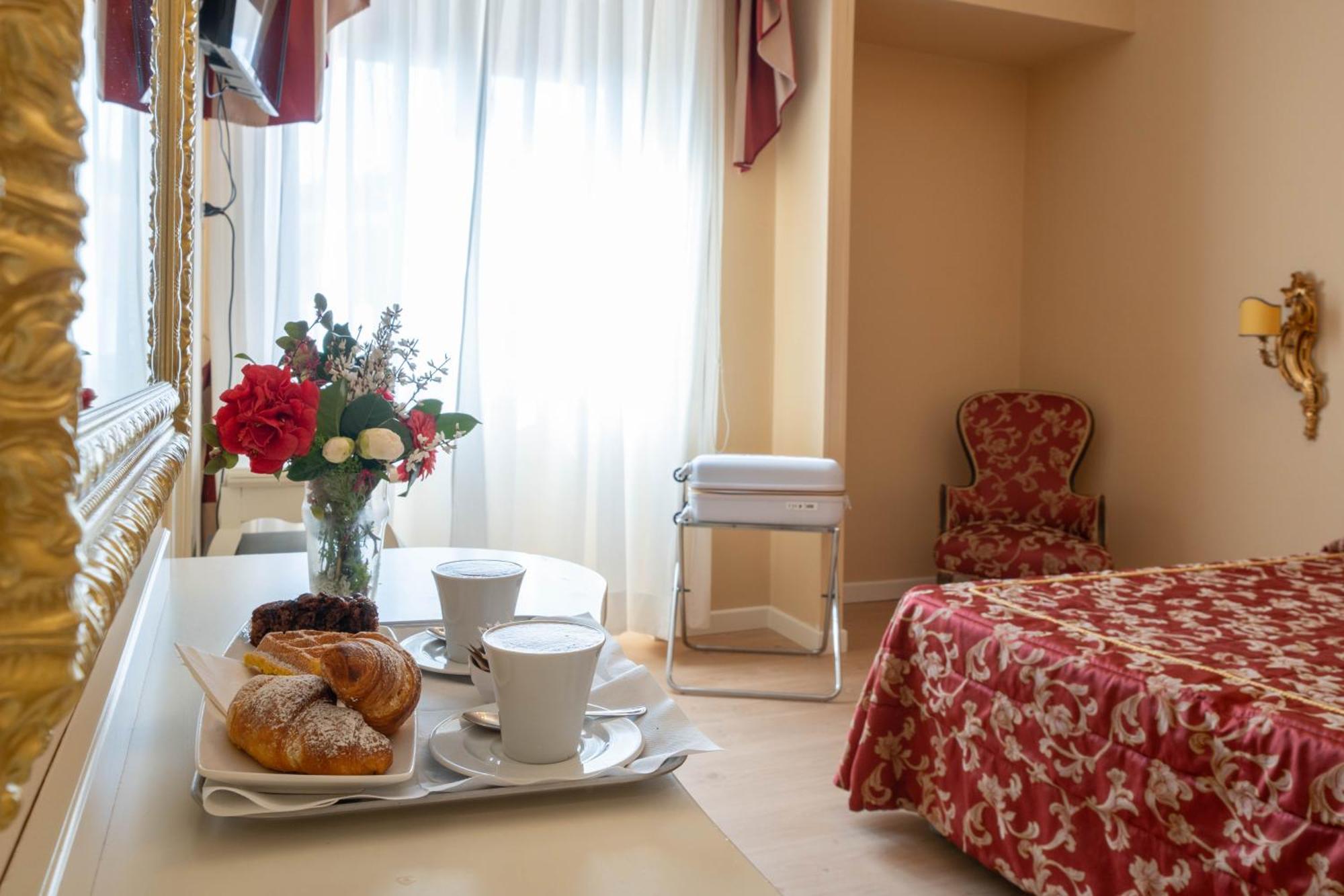 Hotel Manzoni Wellness&Spa Montecatini Terme Exterior foto
